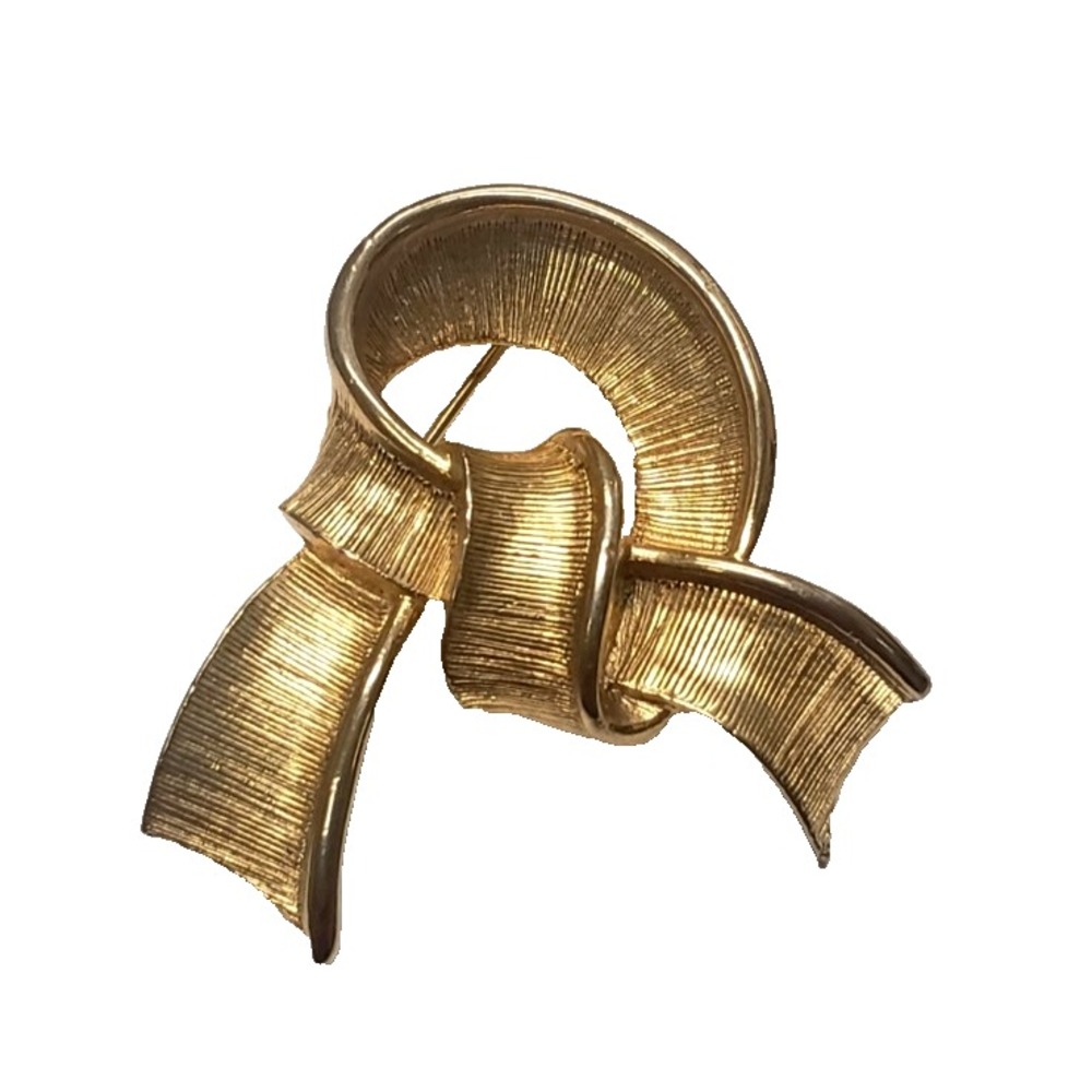 Vintage‎ Signed CMI Gold Tone Textured Brooch